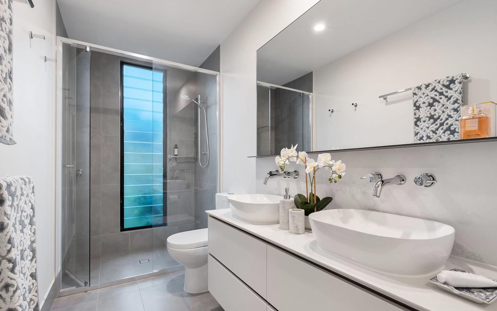 The Palatial By Hero Homes